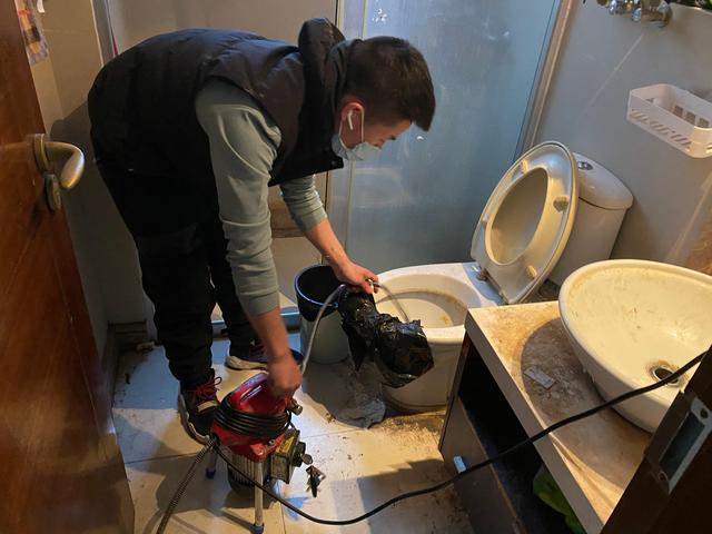 商城不同类型的堵塞,疏通方法不同