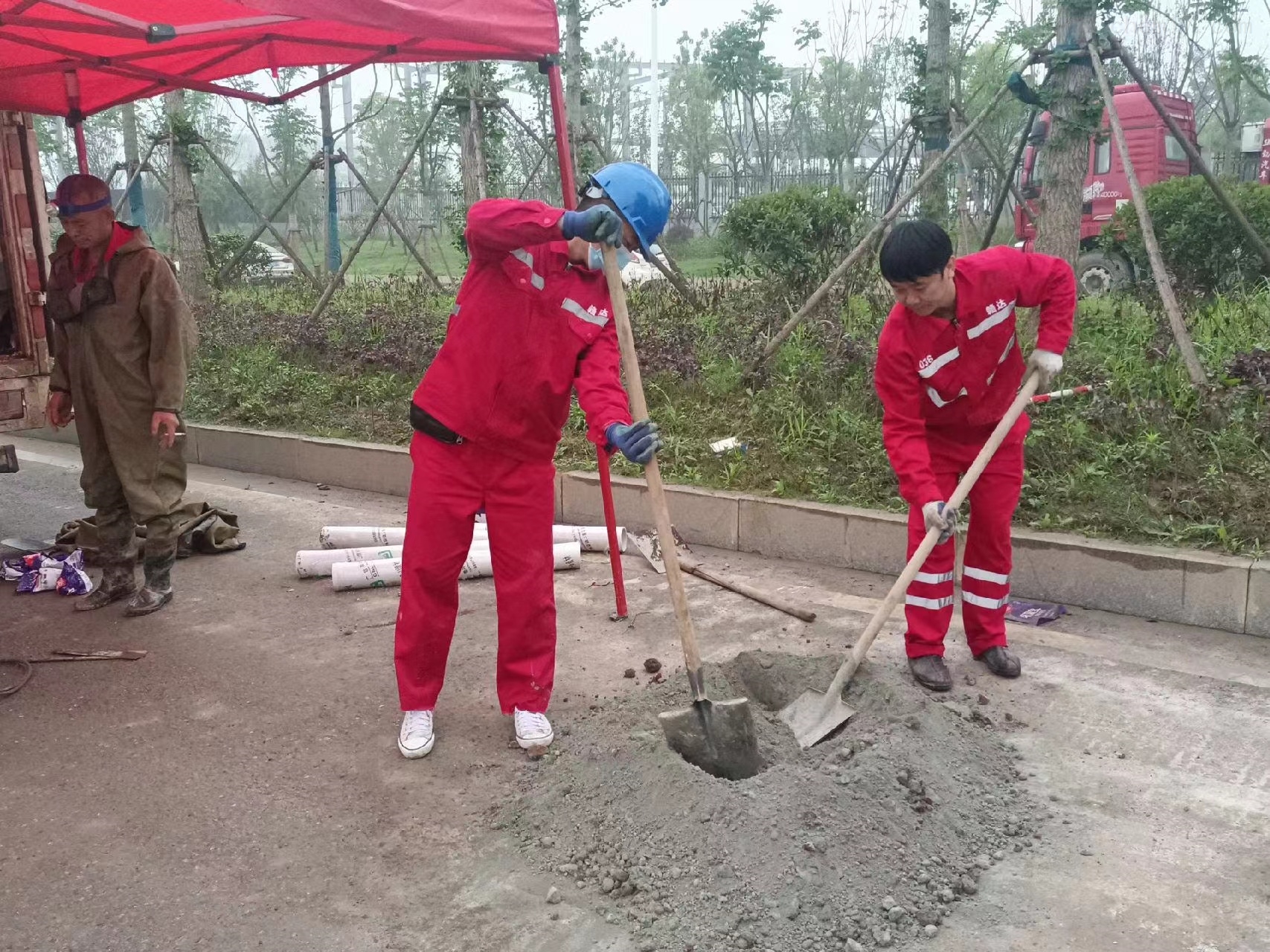 商城管道疏通哪家好】及时进行市政管道清淤